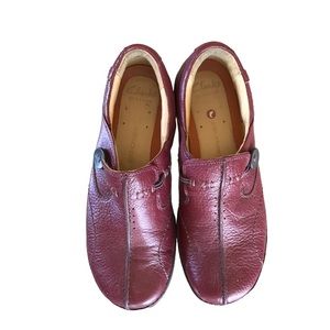 Clarks slip on loafer 💕 Final Sale